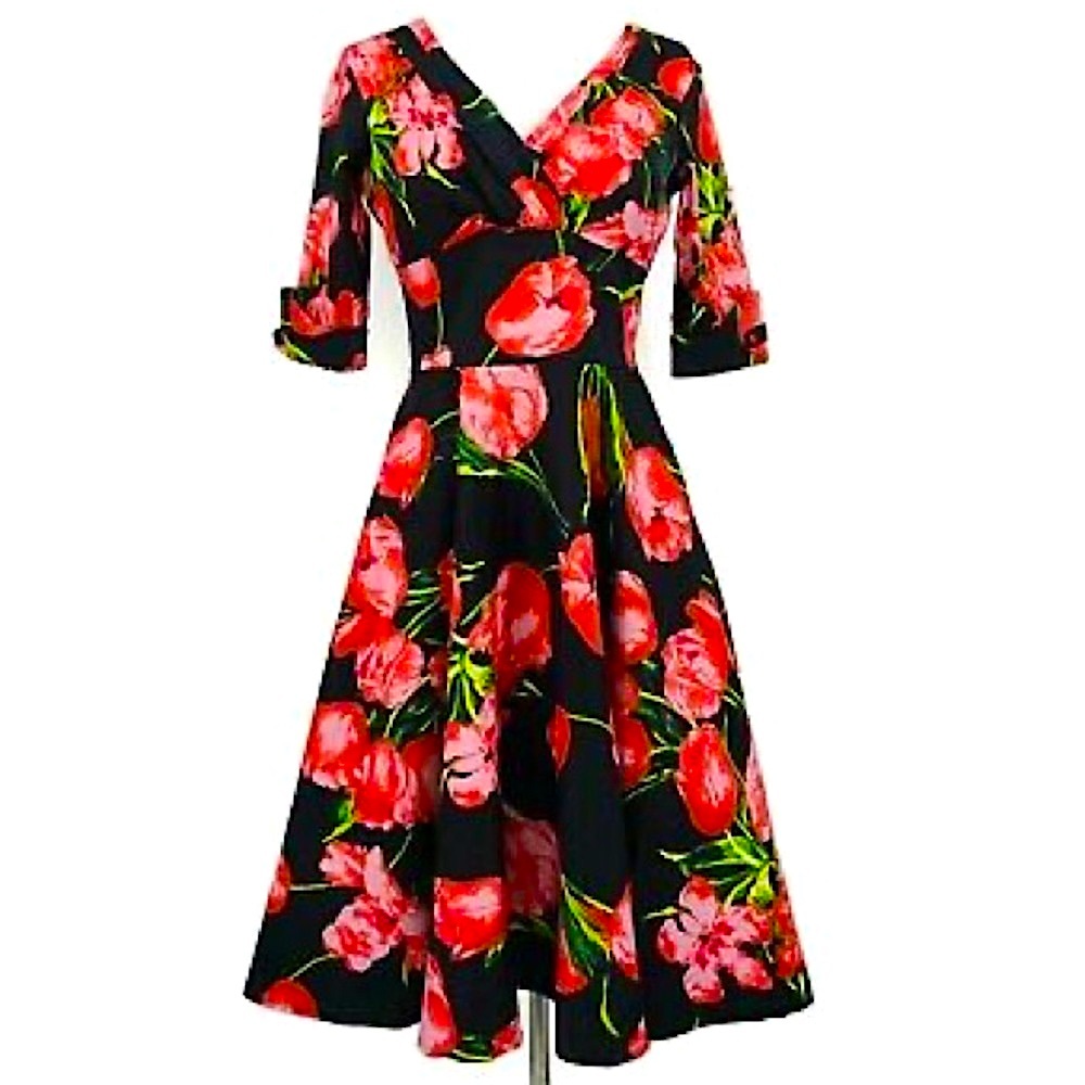 Unique Vintage Black Tulip Floral Delores Swing Dress | Size Small